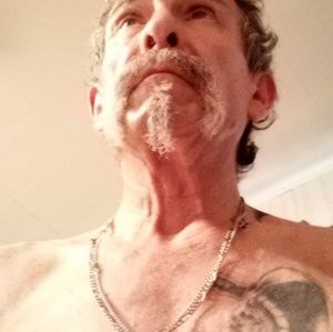 Meet your Posher, Armando